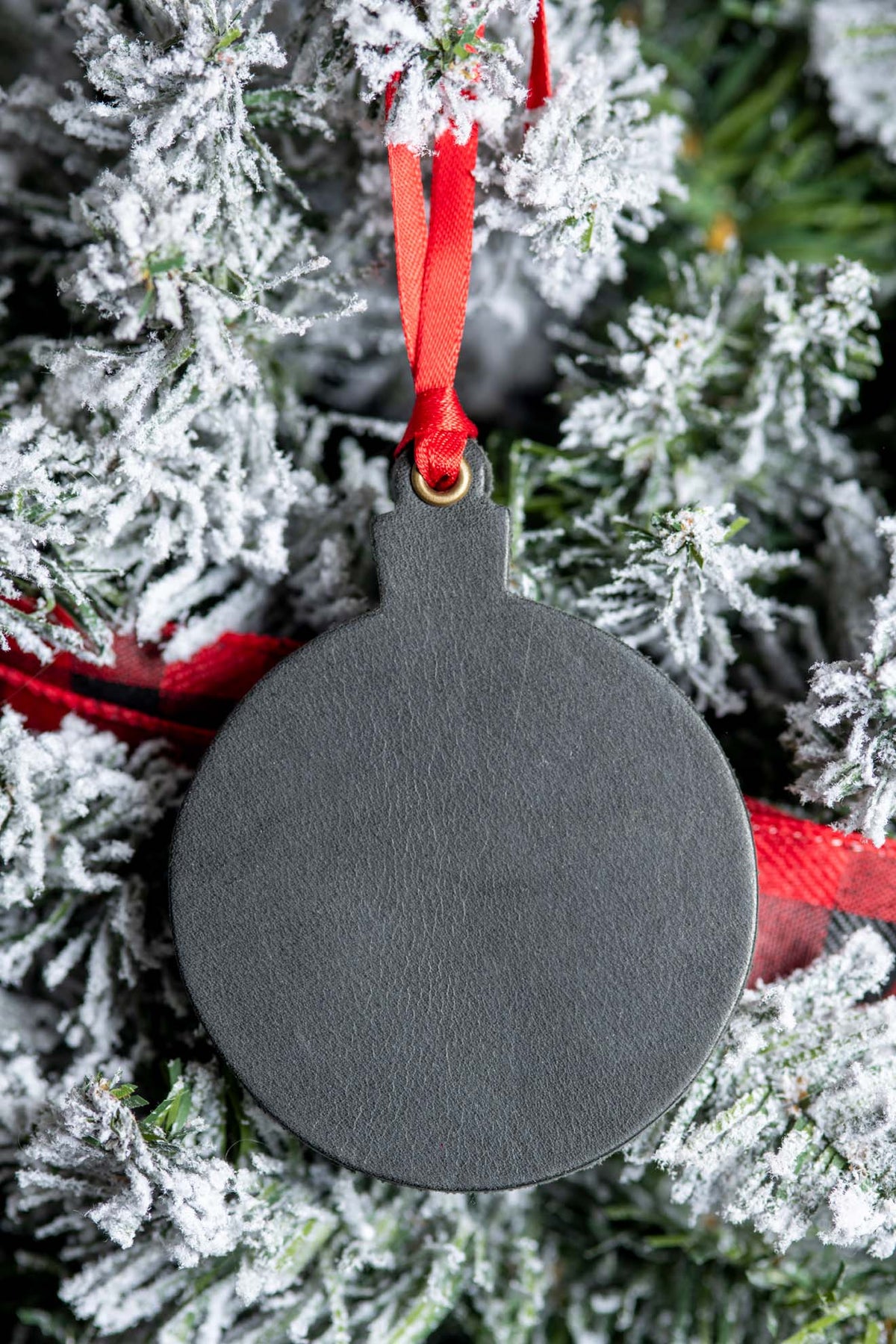 Round Ornament | Leather Ornament