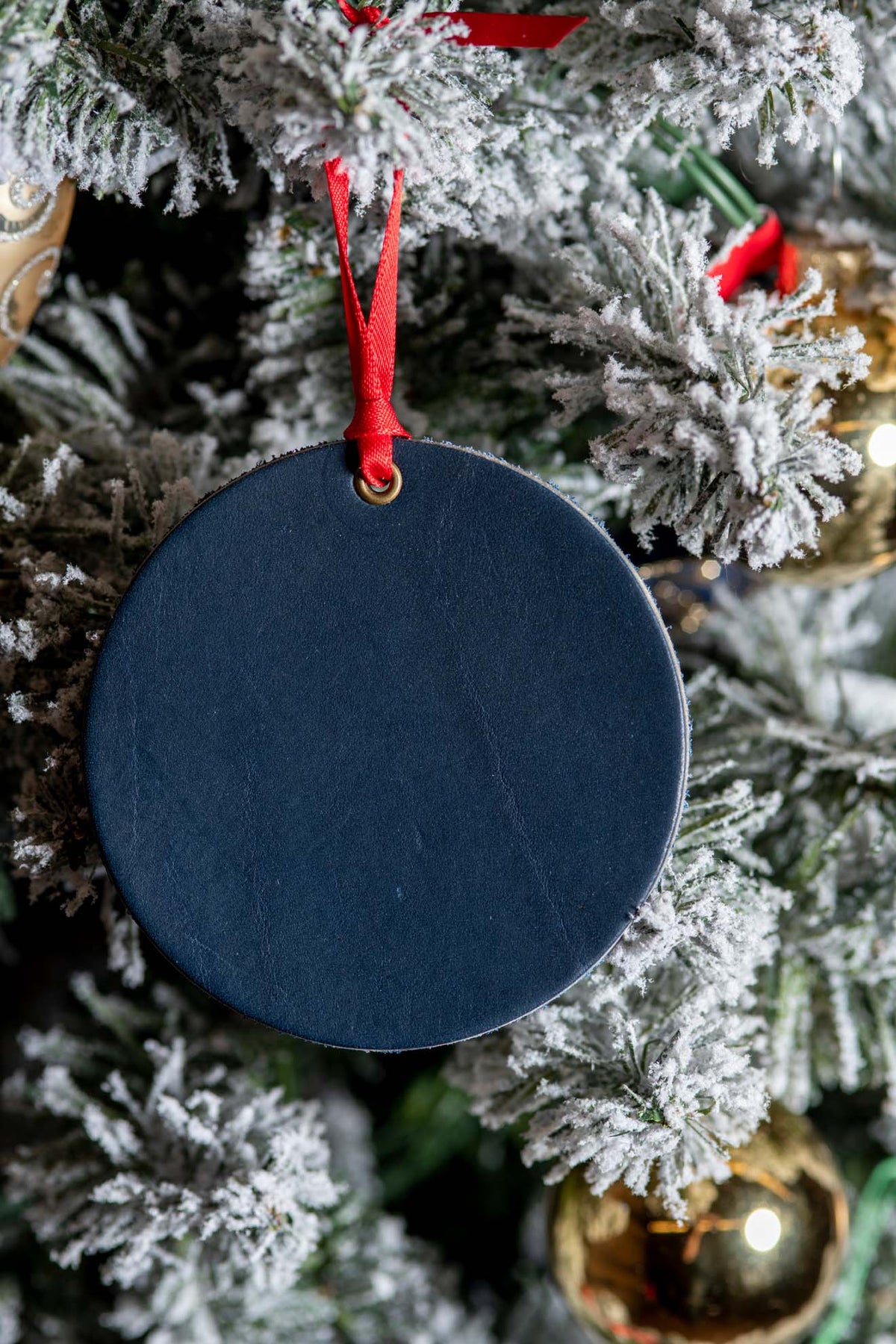 Simple Circle | Leather Ornament