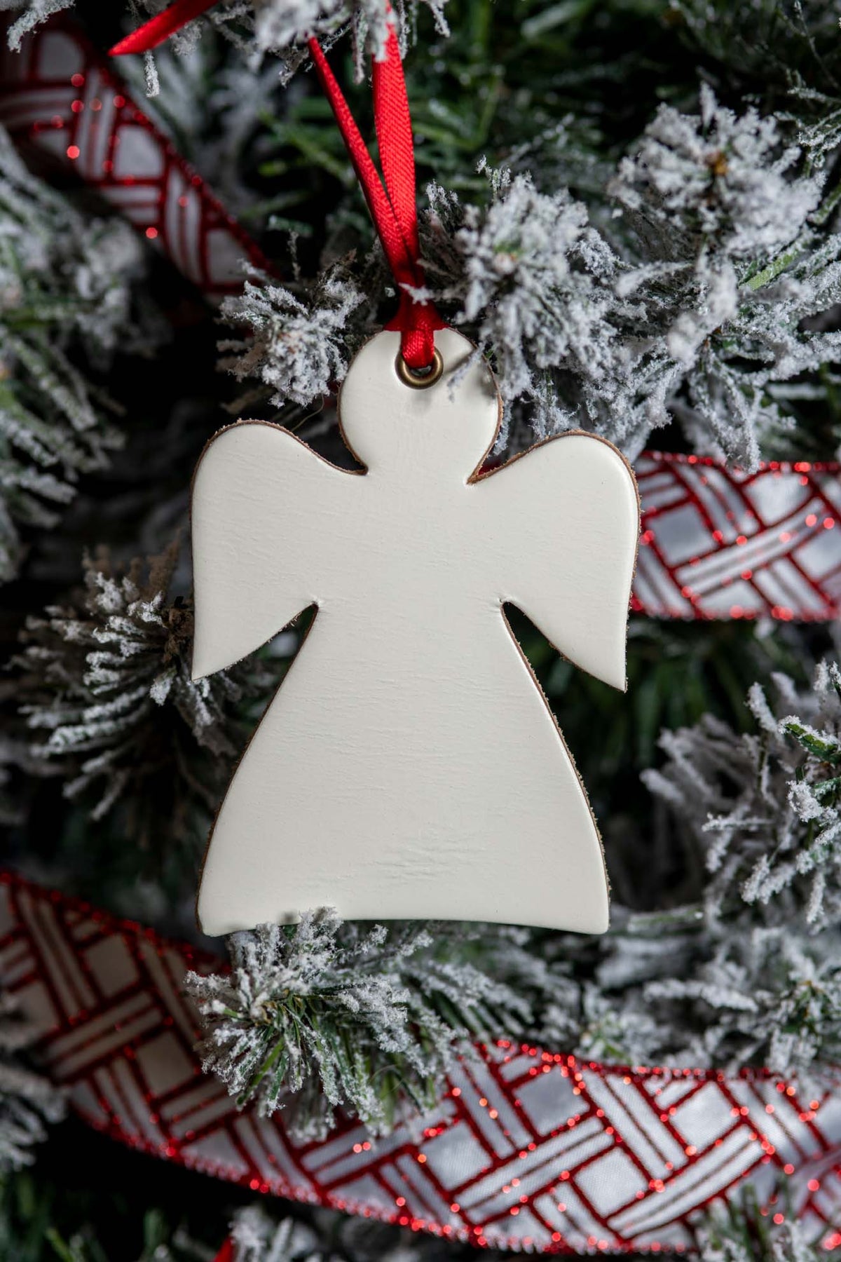 The Herald Angel | Leather Ornament