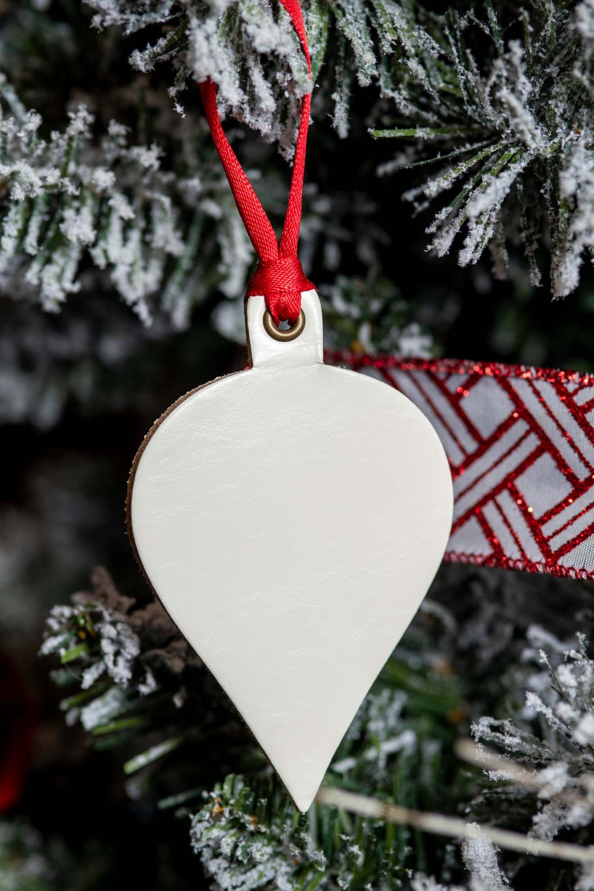 Teardrop Ornament | Leather Ornament