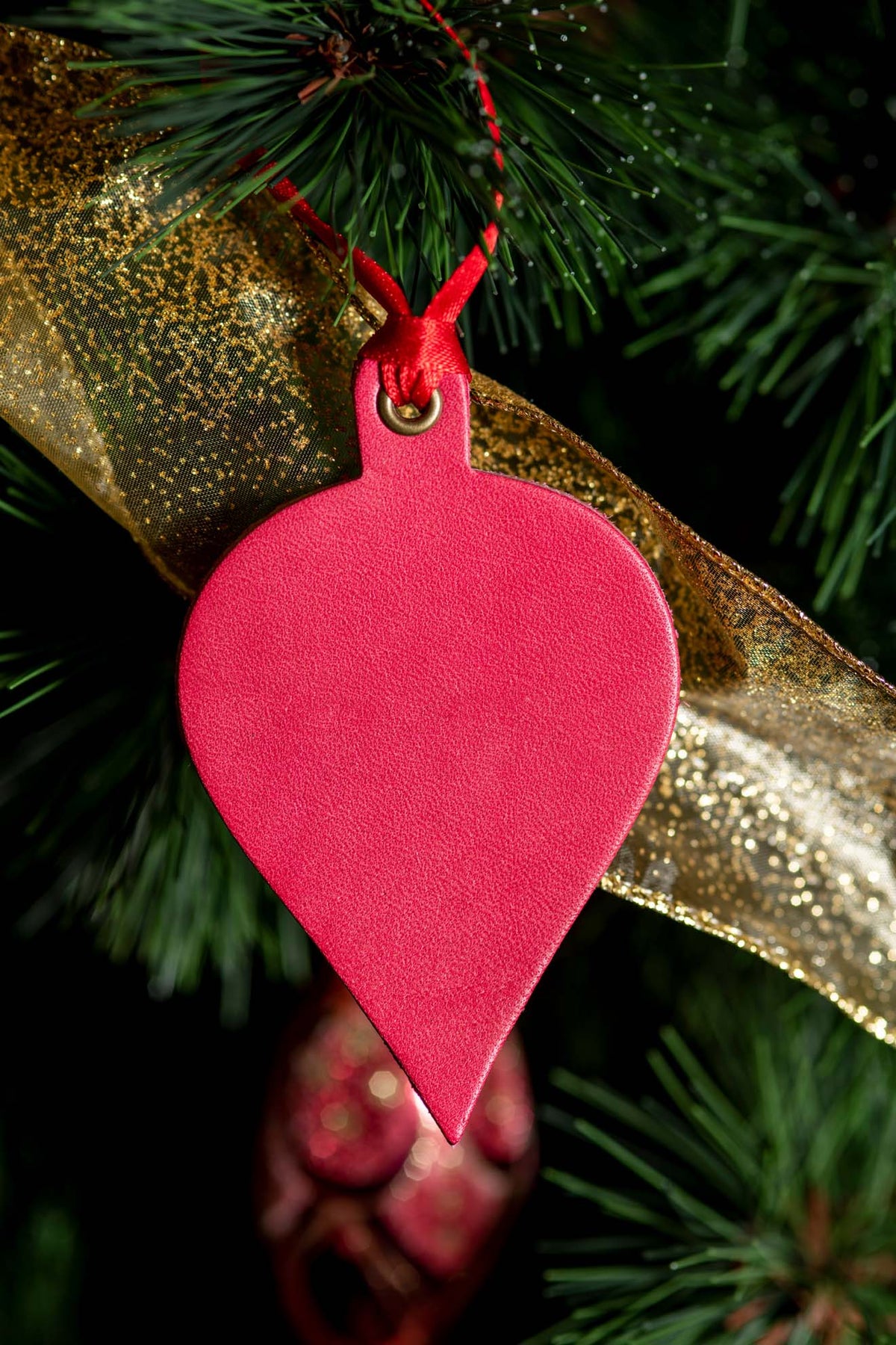 Teardrop Ornament | Leather Ornament