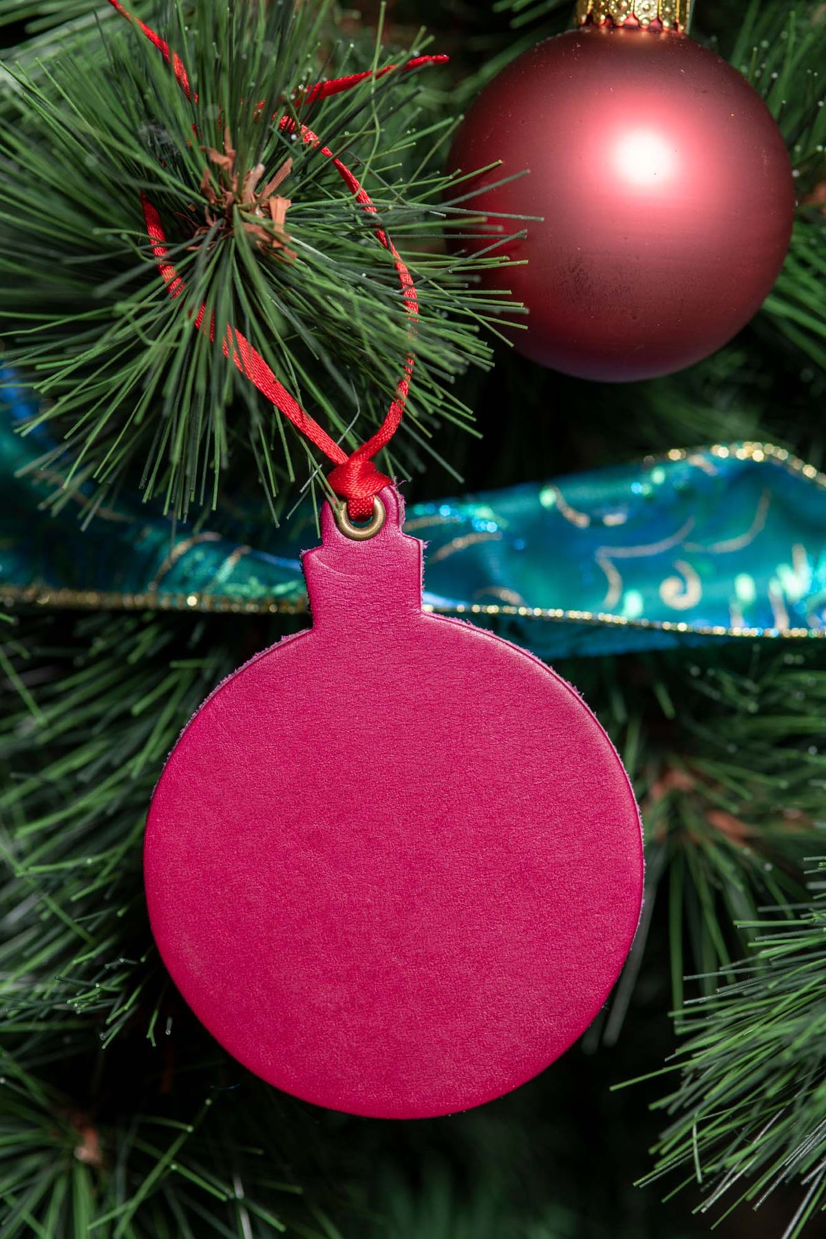 Simple Circle | Leather Ornament