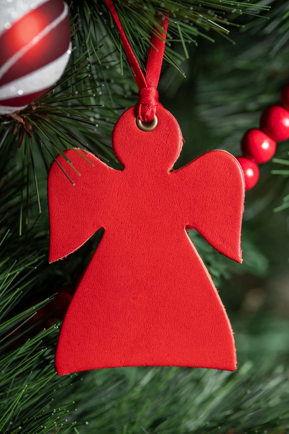 The Herald Angel | Leather Ornament